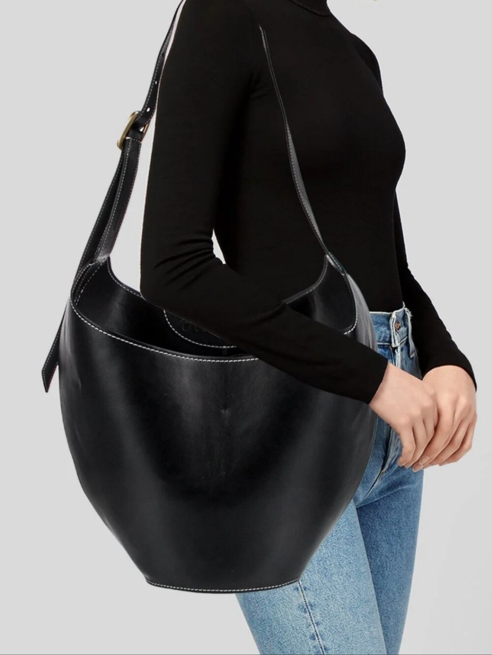 NWT Cult Gaia Odette Black Tote (SLIGHT FLAW)